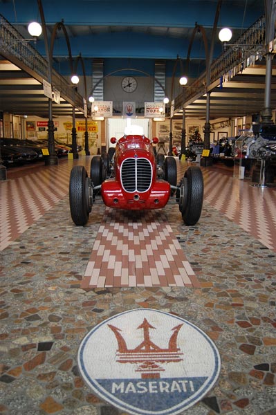 maserati1.jpg