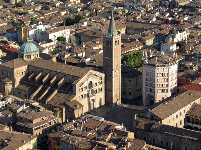 duomo_e_battistero_di_parma.jpg